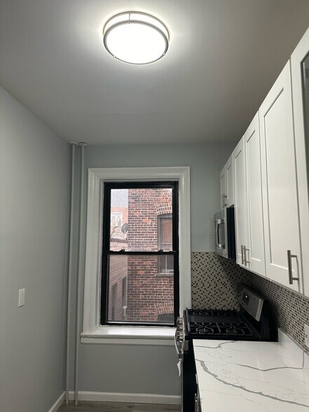 Building Photo - 429 Fairmount Ave