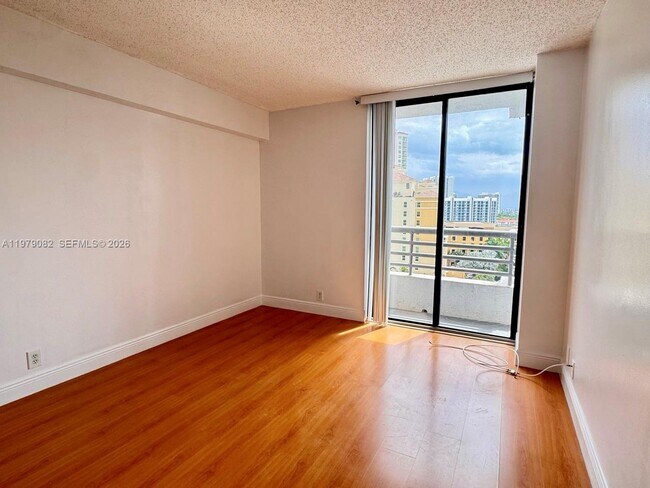 Building Photo - 3300 NE 191st St