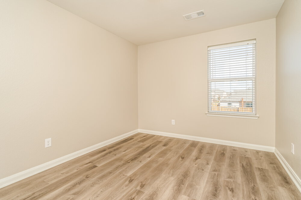 Building Photo - 1226 Juniper Dr