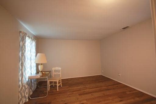 Building Photo - 8834 Sandcastle Ct