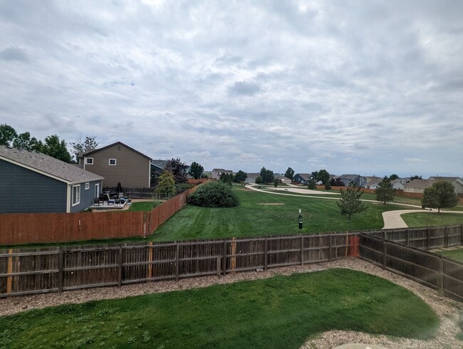 Building Photo - Gorgeous 2 Story 3 Bedroom 2.5 Baths in Dacono For Rent