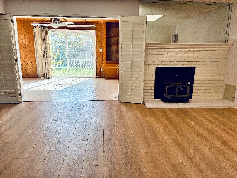 Primary Photo - 5804 Los Pacos St