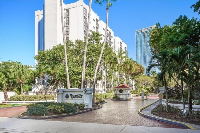 Building Photo - 17011 N Bay Rd