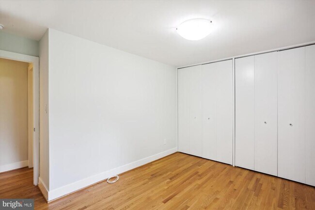 Building Photo - 8206 Stone Trail Dr