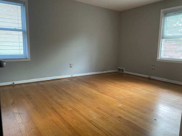 Masterbedroom - 1017 Henrietta St