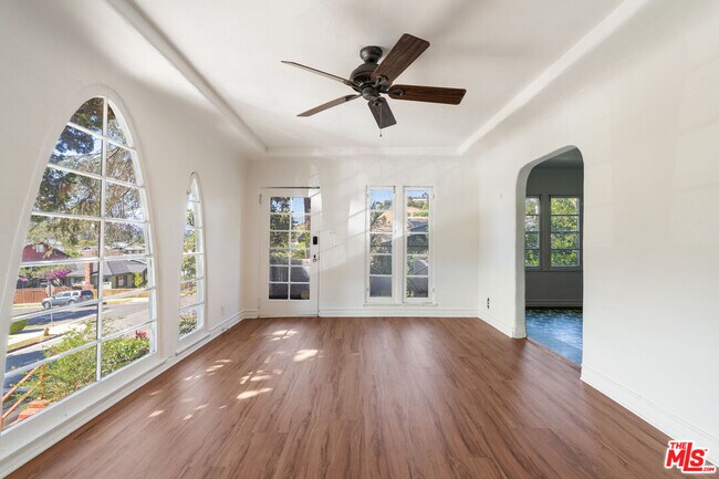 Building Photo - 4018 Berenice Ave