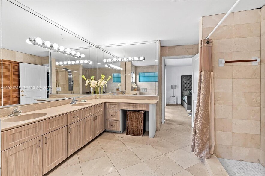 Building Photo - 8909 SW 108th Circle Ct