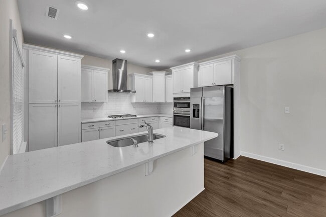 Building Photo - Four Bedroom + Loft Dream Home in Youngsville