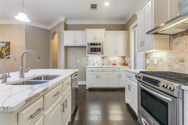 Building Photo - 4931 Homer St