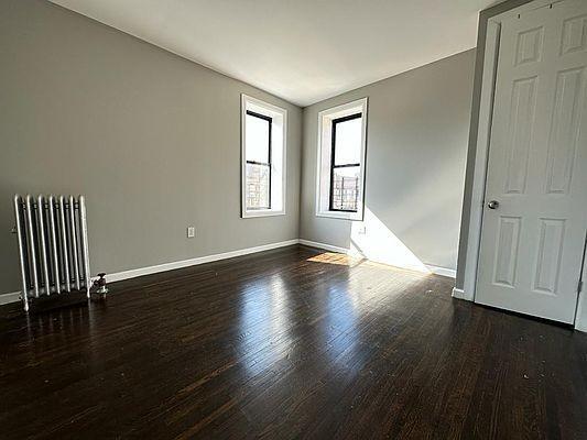 Building Photo - 3 bedroom in BRONX NY 10462