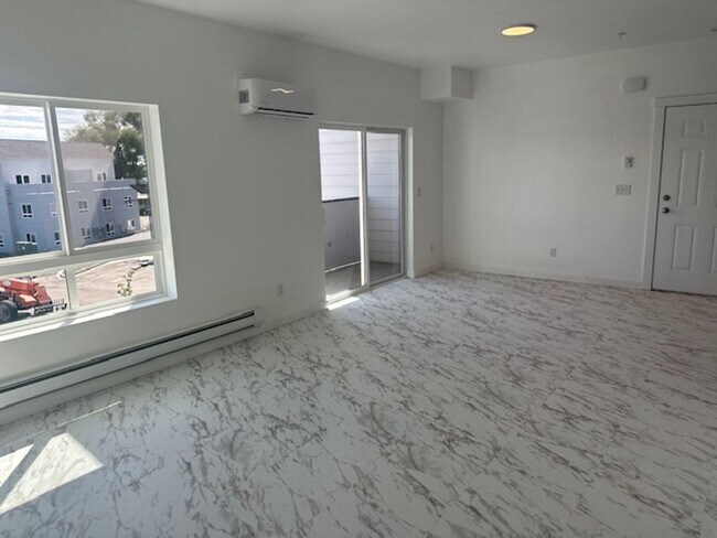 Building Photo - Now Leasing Modern Heights Apartments