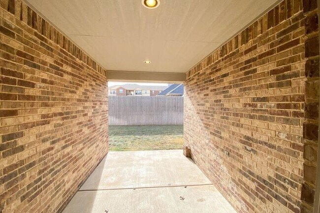 Building Photo - 7415 Nick St