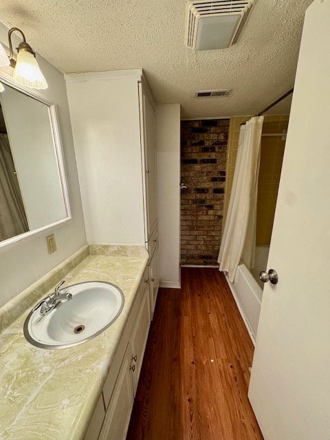 Building Photo - 280 Hill Ave