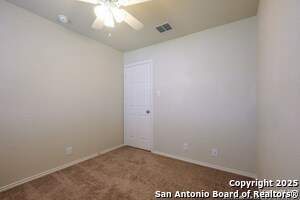 Building Photo - 8011 Willow Country