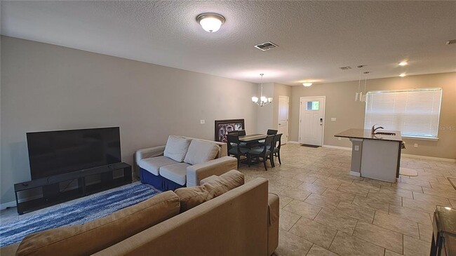 Building Photo - 16039 Juniper Inlet Alley