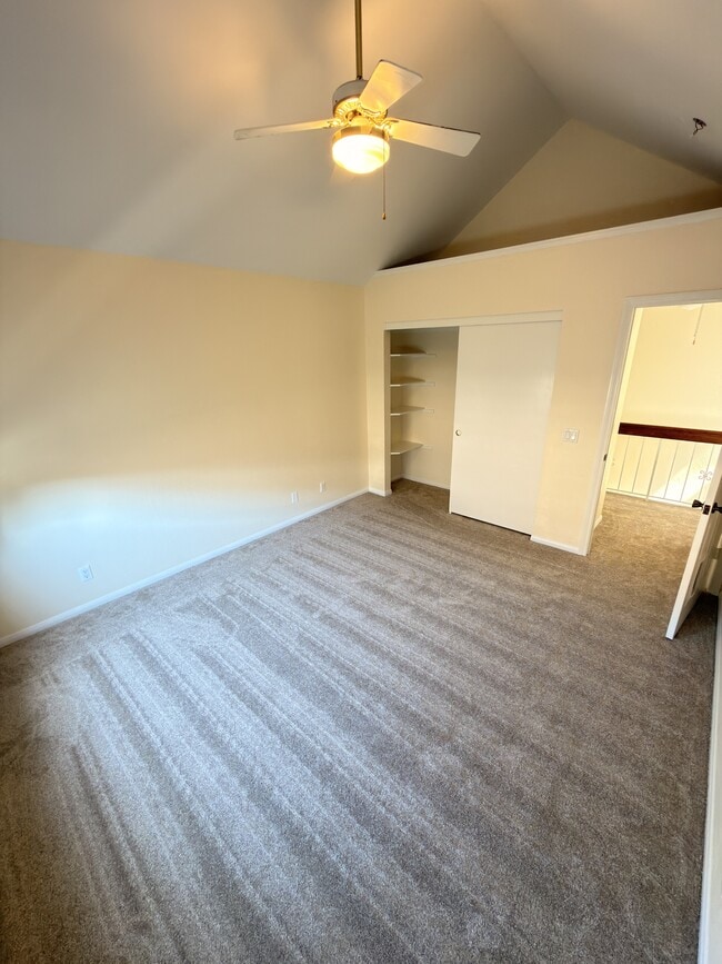 Building Photo - 9062 Stargaze Ave