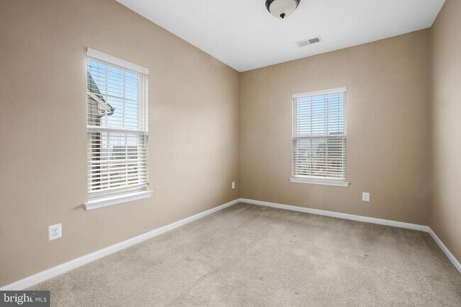 Building Photo - 2011 Serviceberry Rd