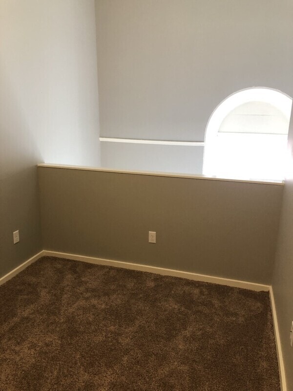 Building Photo - 421 N Brady St