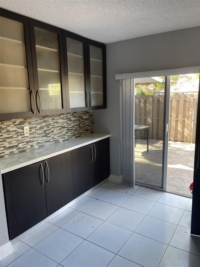 Building Photo - 6606 SW 131st pth