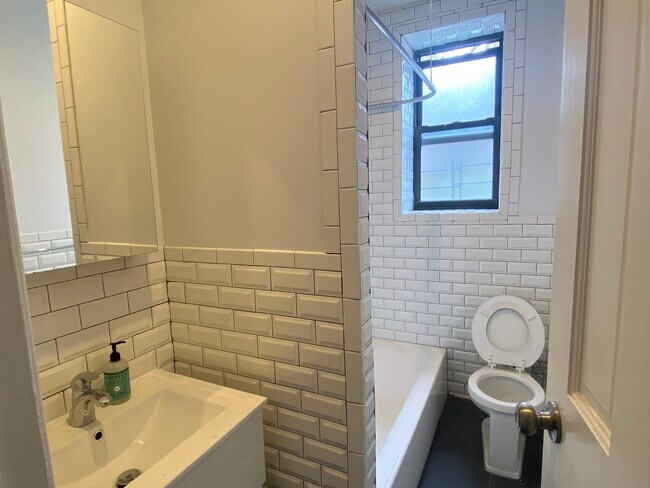Bathroom - 3353 82nd St
