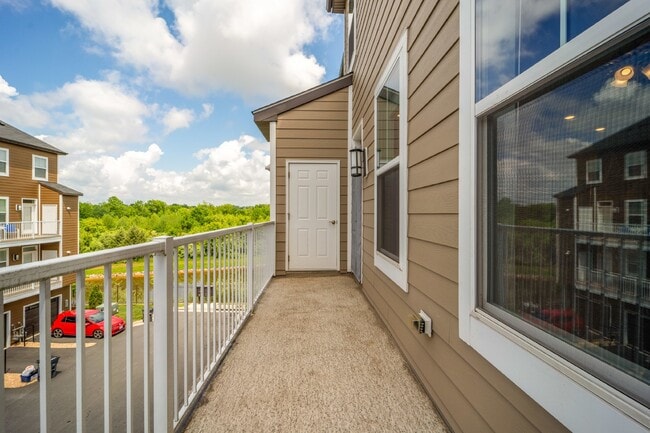 Building Photo - Modern Kincora Townhome-Style Condo | 3 Bedrooms | EV Charging | Backing to 165 Acres of Conserva...