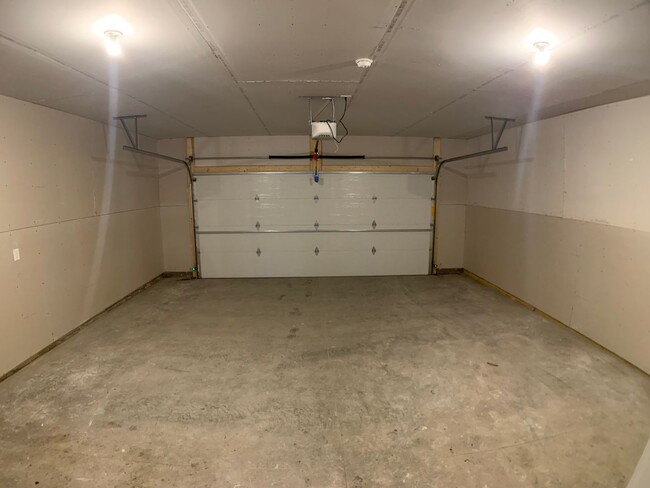 Building Photo - Valley View Townhomes