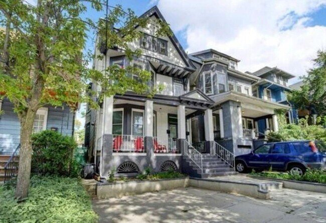 Primary Photo - 146 Bentley Ave