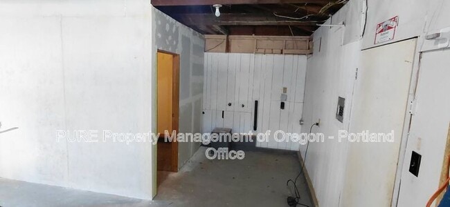 Building Photo - 2931 SE 119th Ave
