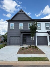 Building Photo - 134 Lauren St