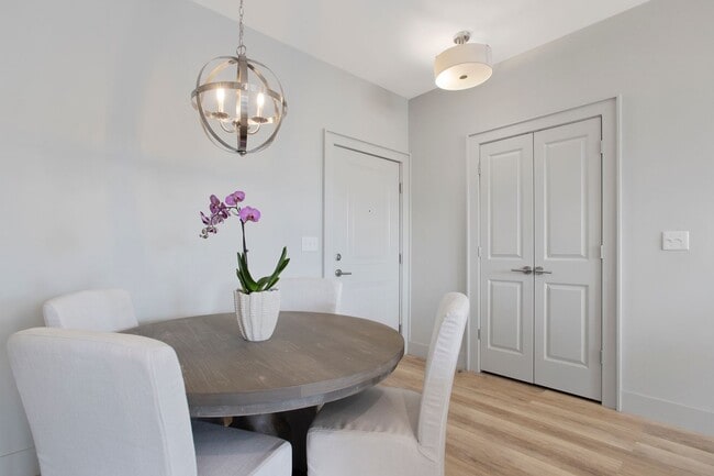 Building Photo - THE INLET - 1 BEDROOM, 1 BATH FURNISHED CO...
