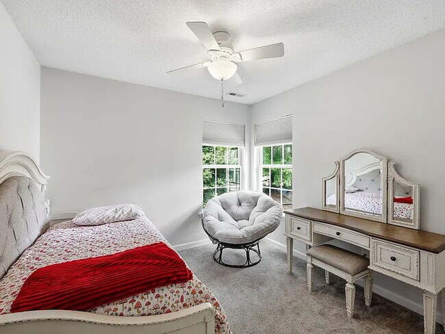 Building Photo - Earn Wealth While Leasing - Like a Homeowner - Lease to Own