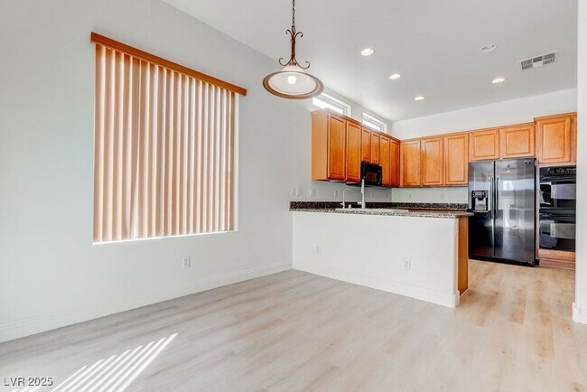 Building Photo - 3721 Alcantara Ln