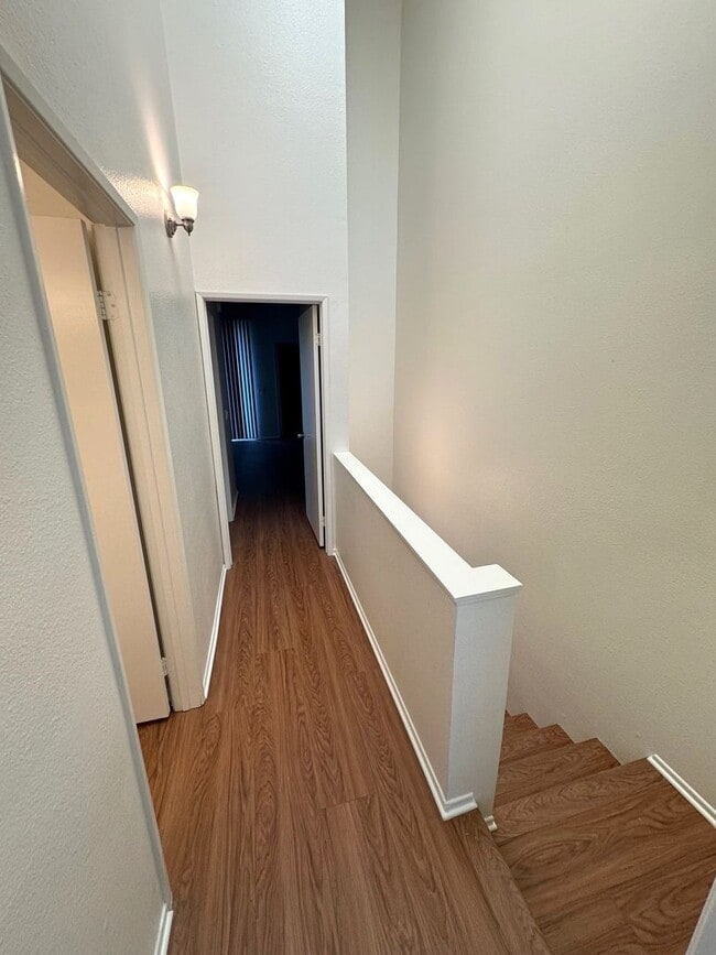 Building Photo - Sycamore Creek Community in Central Camarillo!