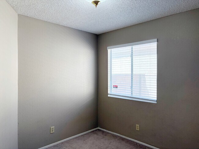 Building Photo - 2713 Brienza Way