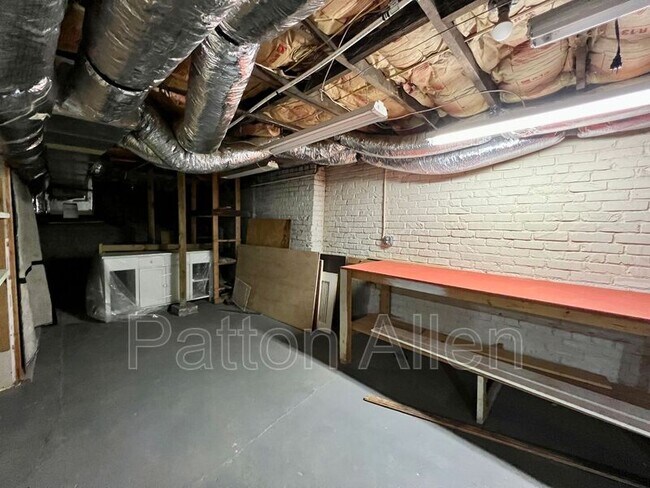 Building Photo - 95 Buchanan Ave
