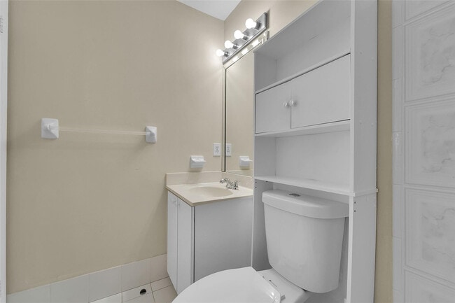 Building Photo - 9088 NW 40th St