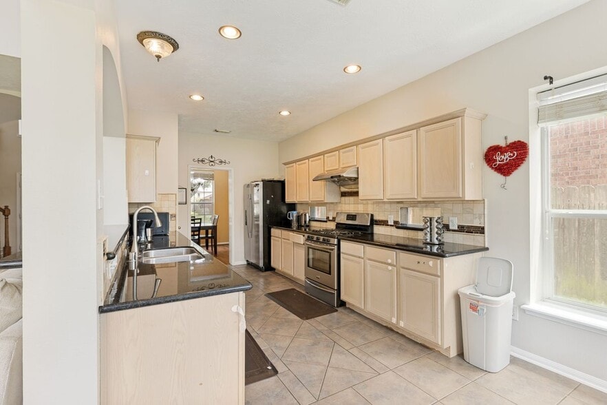 Building Photo - 9318 Filaree Ridge Ln