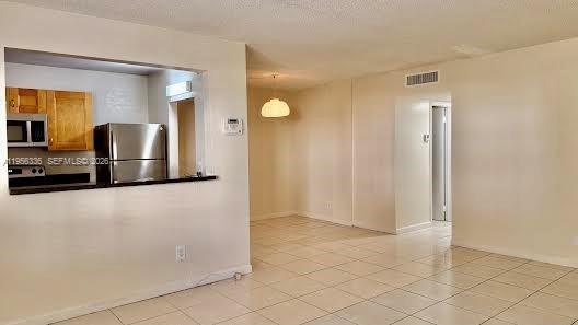 Building Photo - 4160 NW 21st St