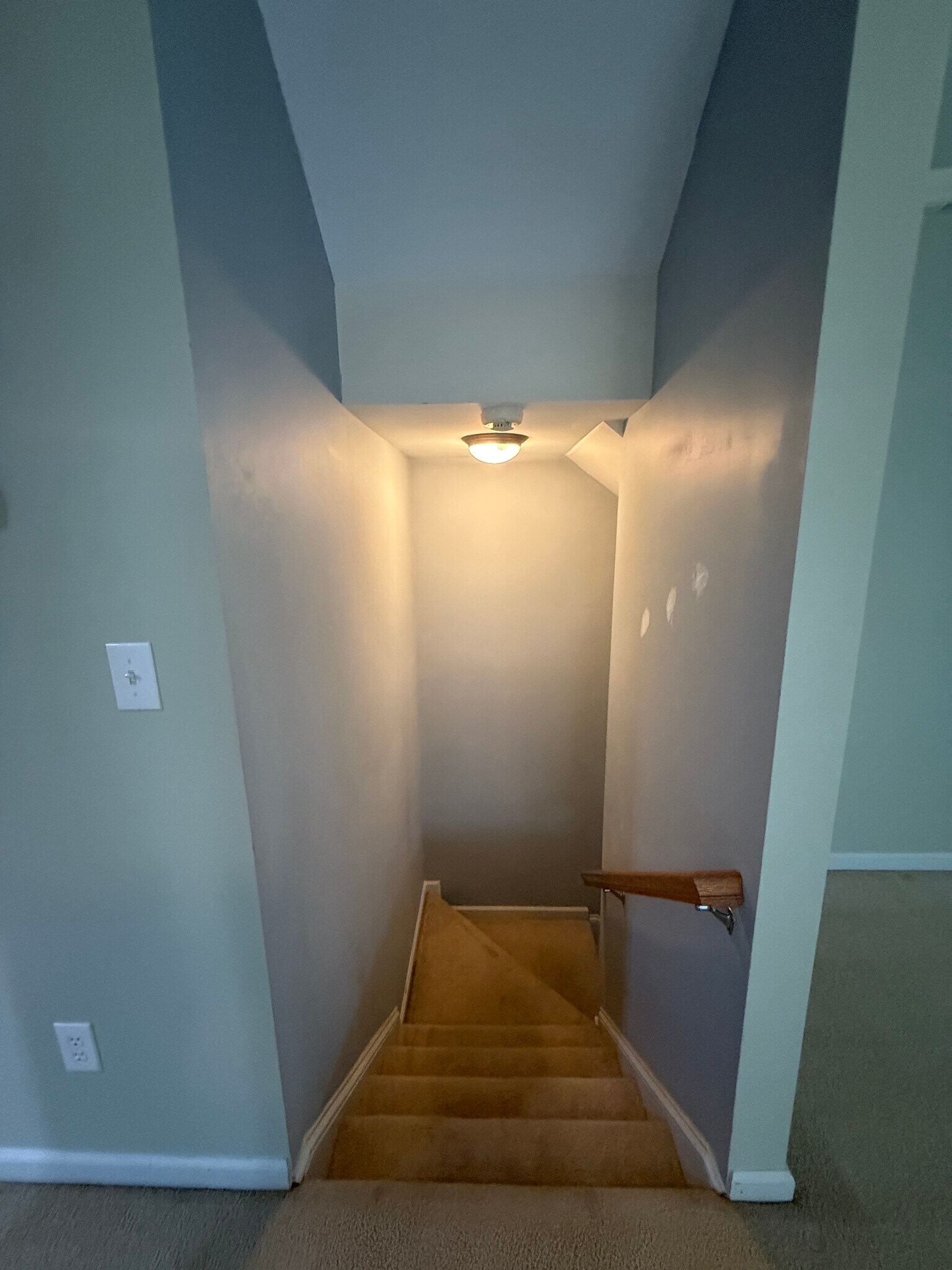 Building Photo - 9568 Kings Parade Blvd