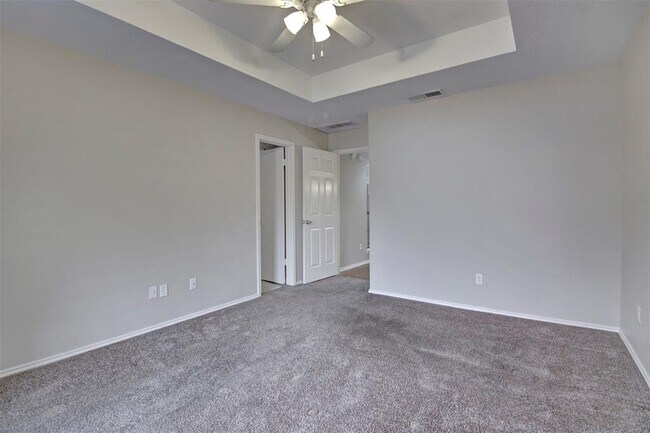 Building Photo - 5100 Verde Valley Ln