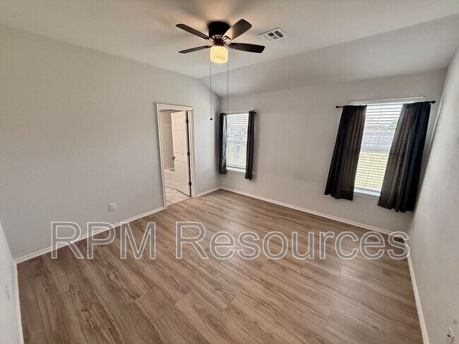 Building Photo - 11009 NW 100th St