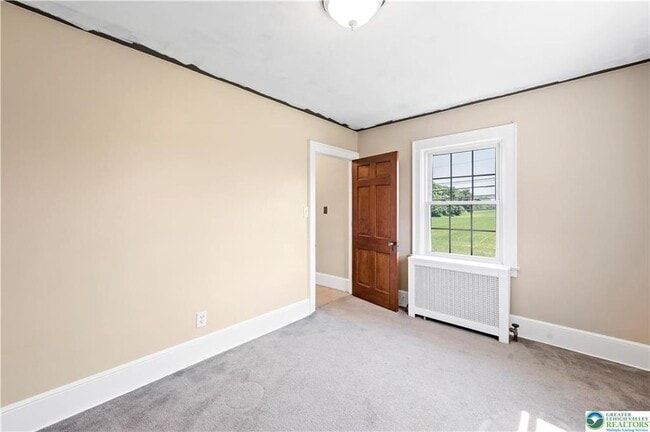 Building Photo - 1340 Tatamy Rd