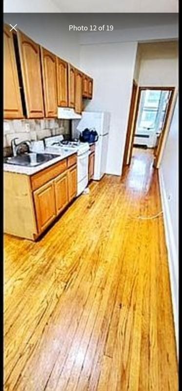 Building Photo - 205 E 73rd St