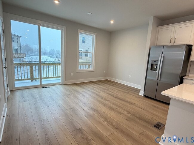 Building Photo - 9450 Belladdie Way