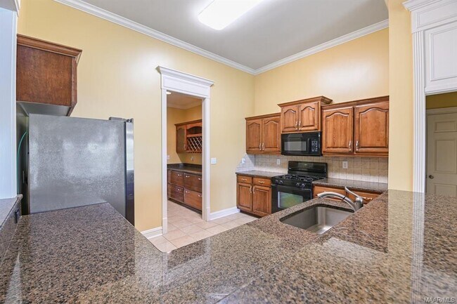 Building Photo - 8318 Chadburn Way