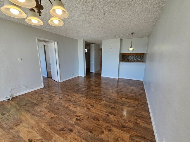 Primary Photo - 2-Bedroom Condo, Private Lanai, Views, W/D...