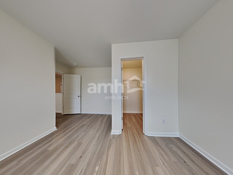 Building Photo - 1316 John Swann St