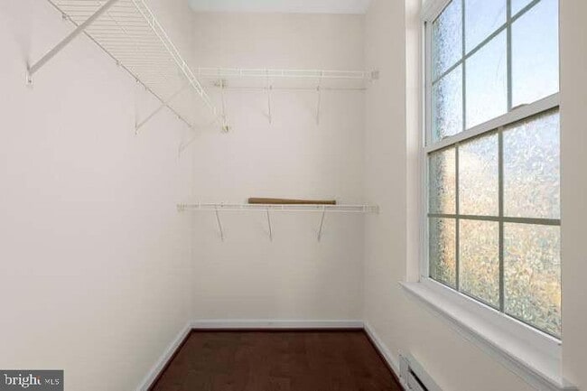 Building Photo - 21552 Romans Dr