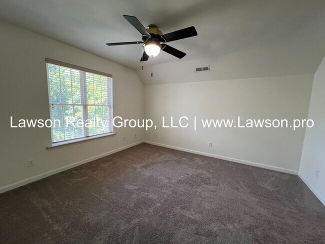 Building Photo - Beautiful Four Bedroom Home in "The Groves...