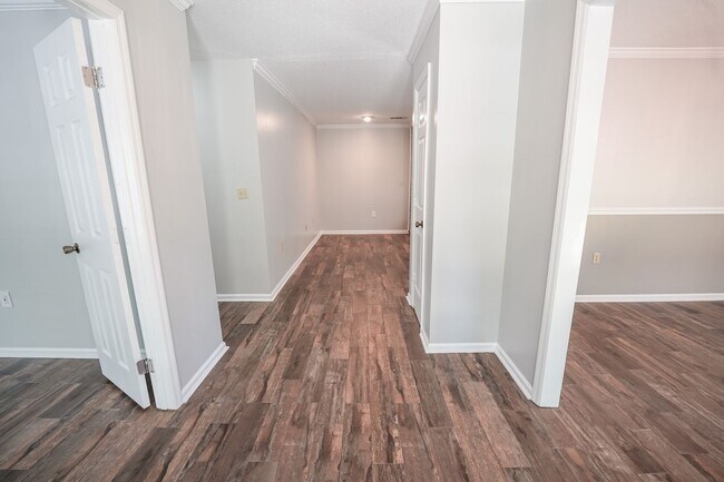 Building Photo - Available Soon!